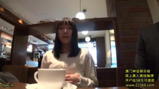 WSS-258 場違いな淫語 涼川絢音