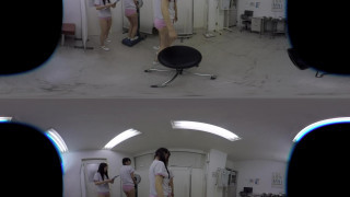 嫩白淫賤大奶少女一起來做愛