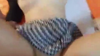 [國語自拍]帶酒店妹出場～到摩鐵澡都沒洗，直接先來打一砲（有影）