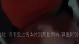 [自拍微露]逛街買套套馬上試用，情侶廁所開啪！喘息好大聲 （有影）