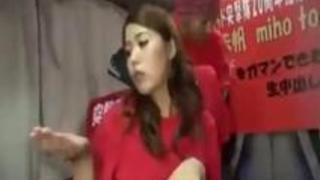 通野未帆の凄テクを10分耐えたら生中出しさせてあげま～す♪タイムリミットは10分間！あなたは耐えられる？…わけないかww