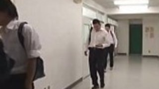 日本人はPart1でスリップした| Part2をsexcambox.netでご覧ください