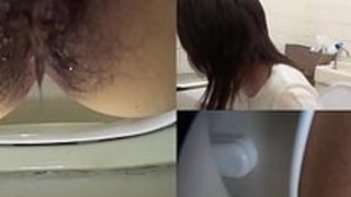【トイレ盗撮動画】駅の女子トイレに色んなアングルで女性のおまんこを接写して排泄するトコを隠し撮りｗ