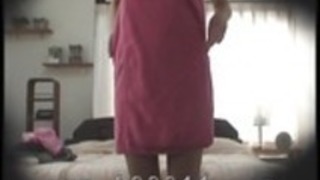 ボディマッサージをやって日本の裸の女の子。